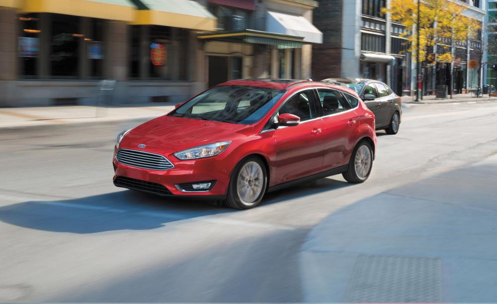 Ắc quy thay cho Ford Focus