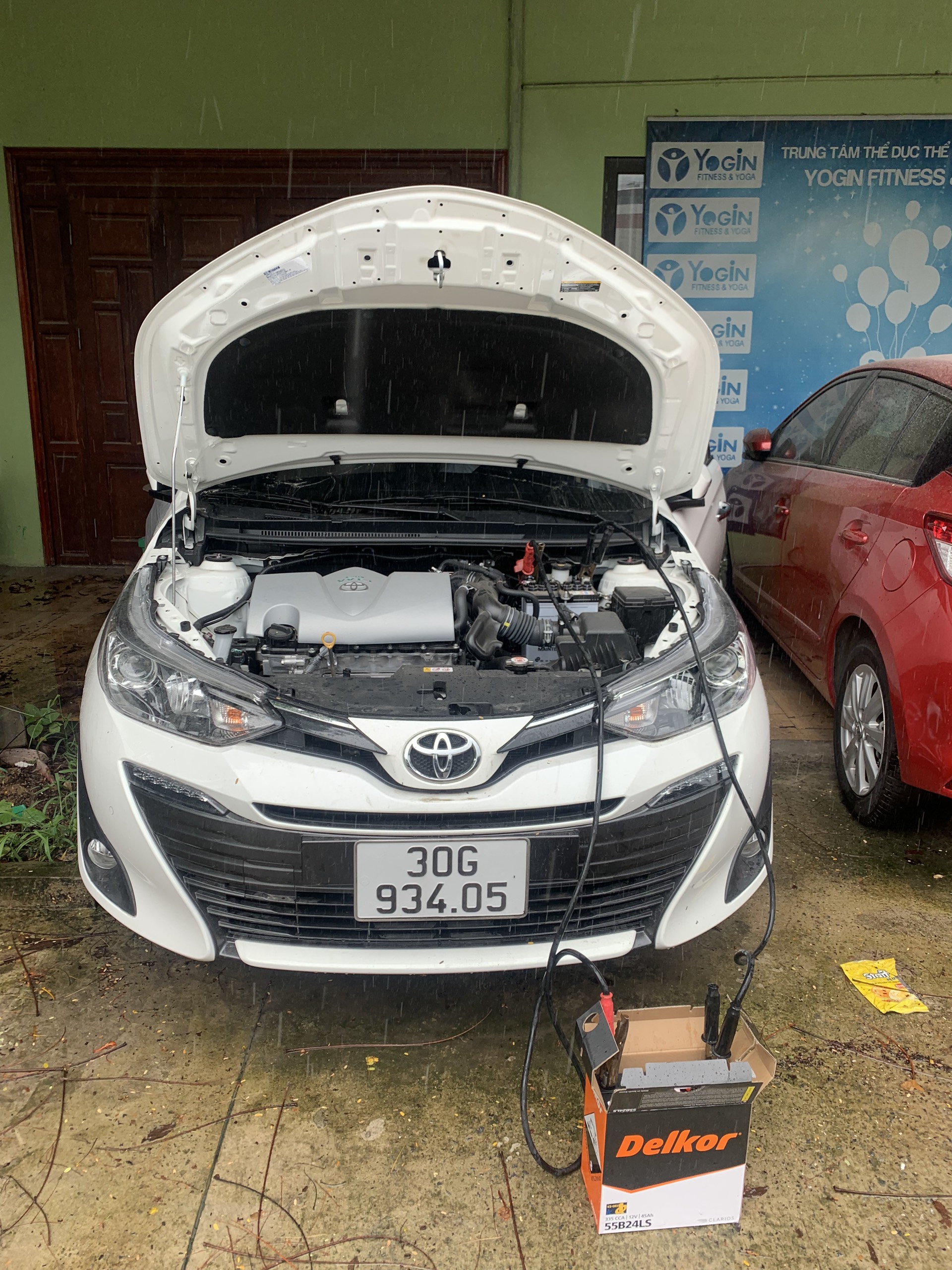 cứu hộ ắc quy, câu bình ắc quy, thay bình ắc quy ô tô tận nhà tại quận Nam Từ Liêm, Tp.Hà Nội